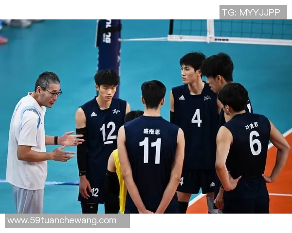 杭州排球队的灵活性揭秘：排球运动中的技巧与战术分析