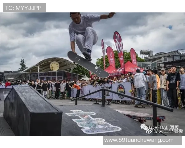 全国街舞大赛特别报道：武汉滑板队的奋斗经历