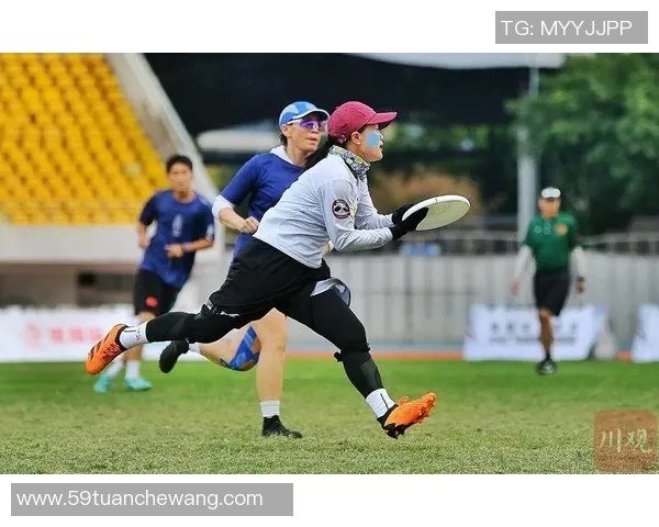 热议飞盘：成都飞盘队的力量变革_1